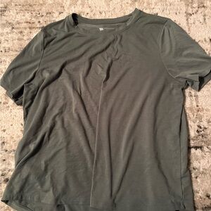 All in Motion Olive Short Sleeve Tee